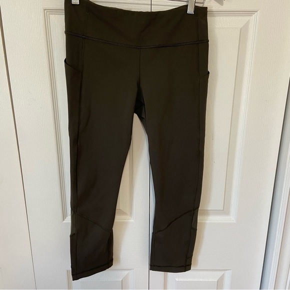 Lululemon Women’s Olive Green Mesh Crop Leggings Size 6 - Picture 7 of 9